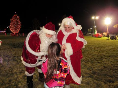 Santa and Mrs. Claus visit with children at Soboba’s 4th annual Tree Lighting Ceremony, Dec. 2 Santa and Mrs. Claus visit with children at Soboba’s 4th annual Tree Lighting Ceremony, Dec. 2
