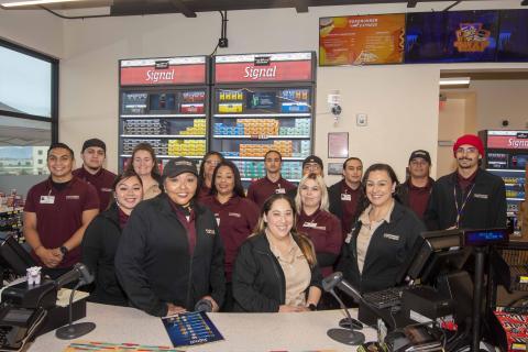 Roadrunner Express Team Members are ready to provide great customer service Roadrunner Express Team Members are ready to provide great customer service