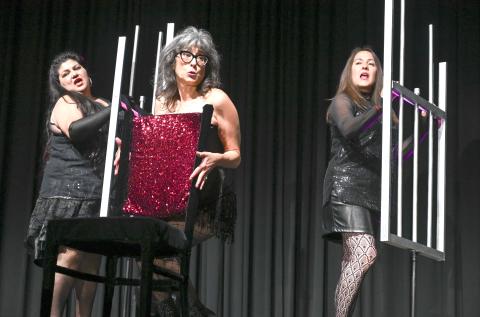 Let Them Be Little Feline Rescue brings “Chicago” to the stage for a sultry performance that earned them a third-place finish Let Them Be Little Feline Rescue brings “Chicago” to the stage for a sultry performance that earned them a third-place finish