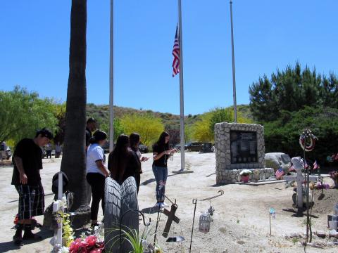 A Memorial Day Ceremony at Soboba Cemetery included a roll call of veterans buried there, read by Roo Briones and Emma Organ A Memorial Day Ceremony at Soboba Cemetery included a roll call of veterans buried there, read by Roo Briones and Emma Organ
