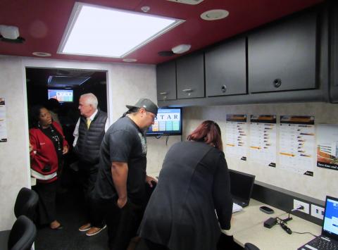 Carrie Tate-Meyer, MSJC’s coordinator for job placement, shows Steve Lopez how to use some of the tools that the college’s mobile career center has to offer students Carrie Tate-Meyer, MSJC’s coordinator for job placement, shows Steve Lopez how to use some of the tools that the college’s mobile career center has to offer students