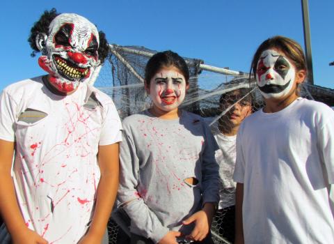 Noli Indian School sixth-graders took first place in the Homecoming Parade float contest, held Friday. From left, Christopher Lario, Joseph Morsa, Daigan Cyhan and Andrew Salgado-Lopez, all 11 Noli Indian School sixth-graders took first place in the Homecoming Parade float contest, held Friday. From left, Christopher Lario, Joseph Morsa, Daigan Cyhan and Andrew Salgado-Lopez, all 11