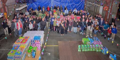 A group photo of all the volunteers who lent a hand during the 12th annual Soboba Gives Back toy distribution event at San Jacinto Unified School District. StylePhotography by Alex Tapia courtesy photo A group photo of all the volunteers who lent a hand during the 12th annual Soboba Gives Back toy distribution event at San Jacinto Unified School District. StylePhotography by Alex Tapia courtesy photo