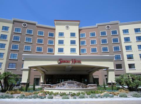 The Soboba Casino Resort has job openings at its hotel and casino. New team members will earn a starting wage of $17 per hour The Soboba Casino Resort has job openings at its hotel and casino. New team members will earn a starting wage of $17 per hour